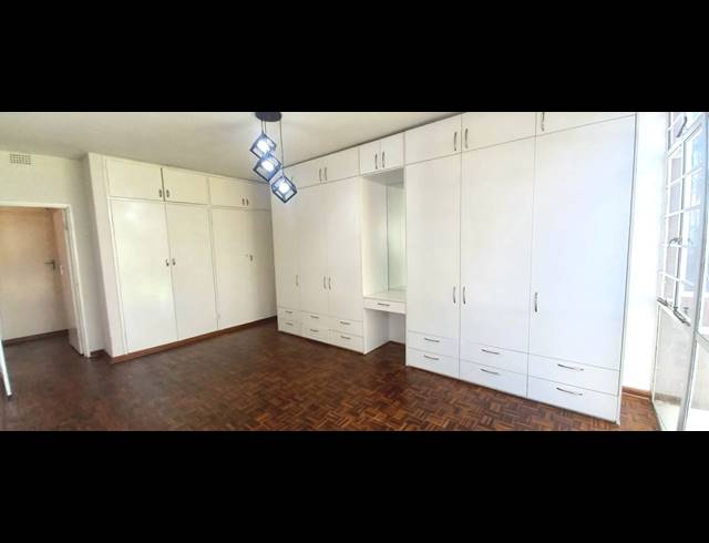 1 BEDROOM APARTMENT FOR SALE IN BLACKHEATH